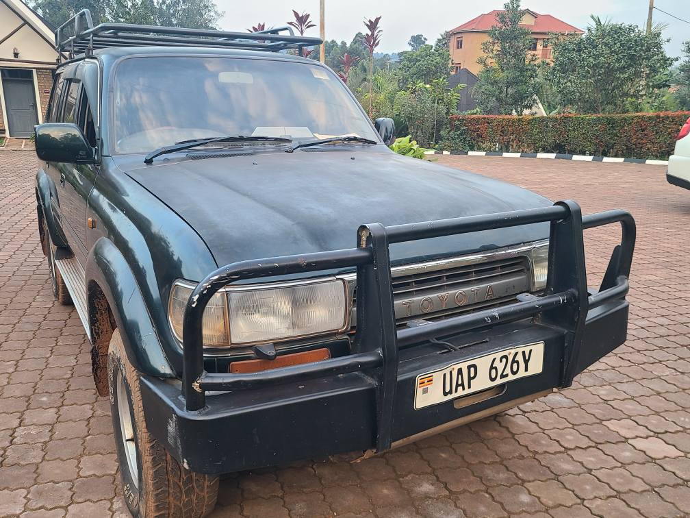 A picture of Toyota land cruiser 80 series for sale 35m