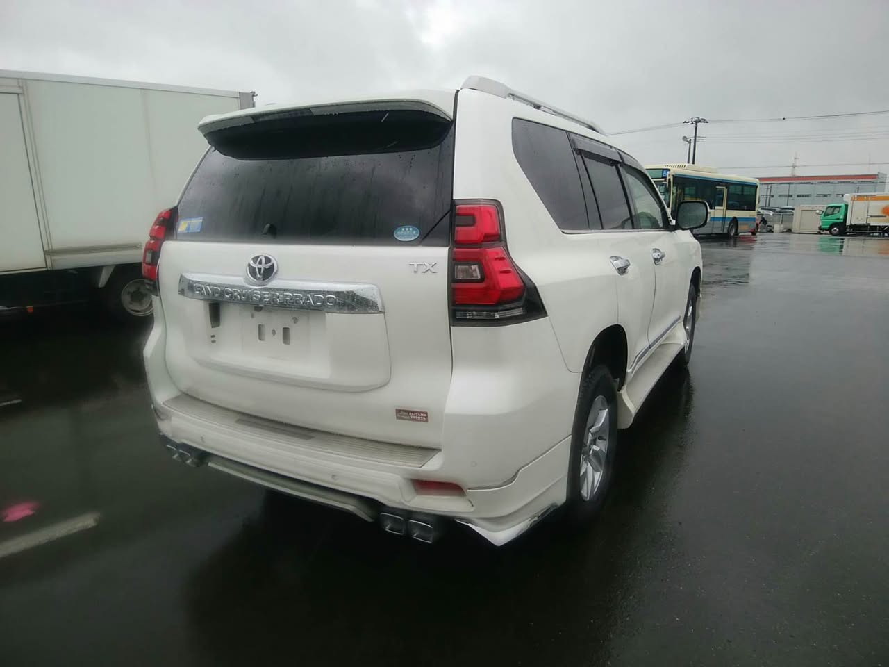 A picture of TOYOTA PRADO 2019