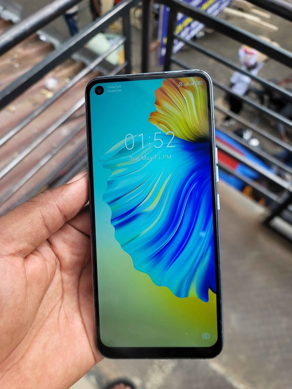 A picture of TECNO CAMON 16 128GB RAM 6GB TSH 140 000 0611315764
