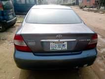A picture of 2004 Toyota Camry
