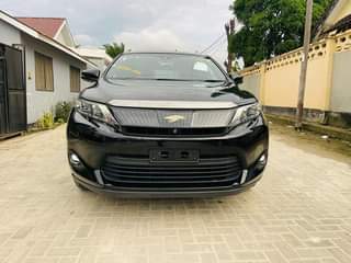 A picture of 2014 TOYOTA HARRIER anaconda Price 63m only registration Call 0742800390