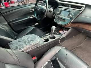 A picture of COROLLA Avalon 015