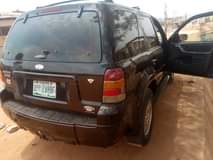 A picture of Ford escape 2005 model for sale Super clean body and