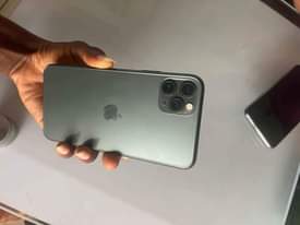 A picture of Iphone