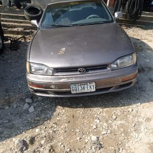 A picture of Toyota Camry orobo 1997 model neatly used is a buy