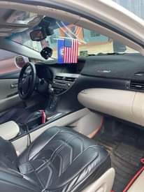 A picture of Car