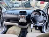A picture of Toyota Passo DE Contact 0753660303