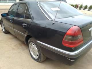 A picture of 2005 Mercedes Benz C180 2005 Nigerian used