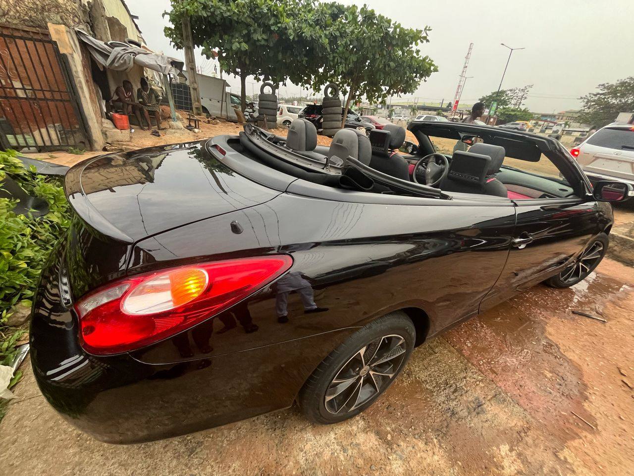 A picture of Toyota solara