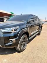 used toyota hilux