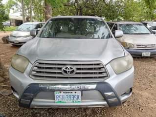 A picture of Toyota Highlander