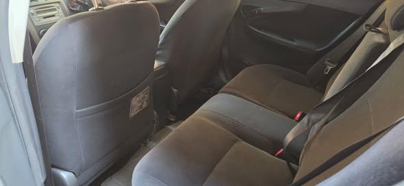 A picture of FELEDER 24M CALL 0701488581 WHAT S APP 0776417404
