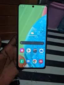 A picture of Samsung Galaxy a71 mpyaaa mnooo gb128 ram8 net5g