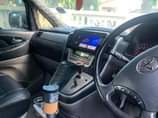 A picture of 2004 TOYOTA ALPHARD