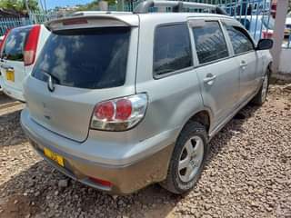 A picture of Mitsubish Autolander Ipo Mwanza Call whtsp 0766350128