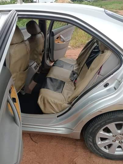 A picture of Toyota Camry 07 XLE