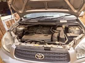 A picture of NEATLY USED TOKS standard Rav4 04 05 Engine untouched Gear