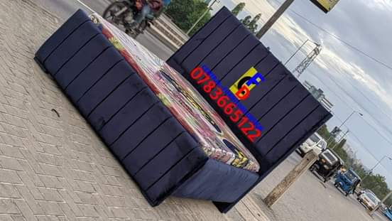 A picture of 180 000 kitanda cha sofa