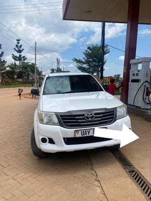 used toyota hilux