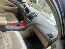 A picture of Registered Lexus Es350 for sale
