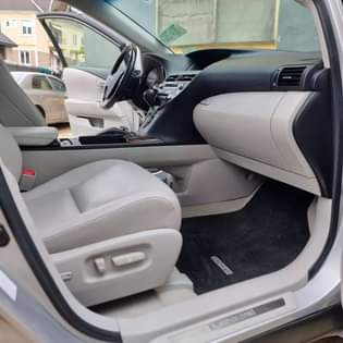 A picture of 2013 LEXUS RX350 2013 model