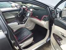 A picture of 2010 TOYOTA VENZA