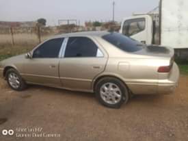 A picture of Nigerian used Camry pencil light