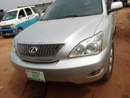 A picture of For sale highest grade RX330 full option 5 9 agent