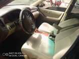 A picture of Toyota Highlander 04