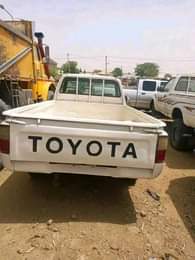 A picture of Toyota Hilux Pickup 1998 For Sale at Lagos state 800