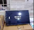 A picture of 330 000 last price for 32inch flat screen TV brand