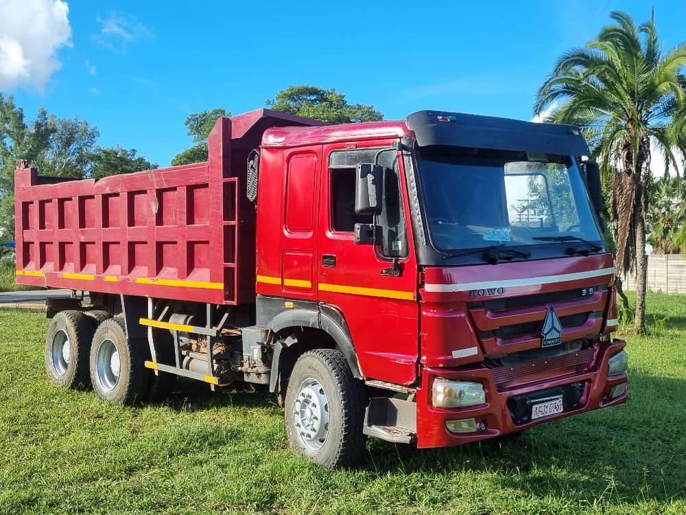 tipper trucks