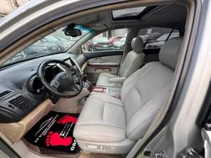 A picture of Super Excellent Lexus RX330 2005 TOKS STANDARD Leather seats interior