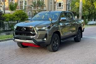 A picture of 2022 TOYOTA HILUX PICKUP