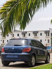 A picture of 2004 Peugeot 306