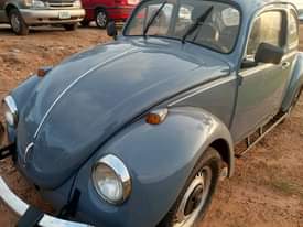 A picture of Volkswagen Beetle 1961 model. Direct tokumbo. 08063558269