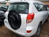 A picture of 2008 Toyota RV4 2008 4wd