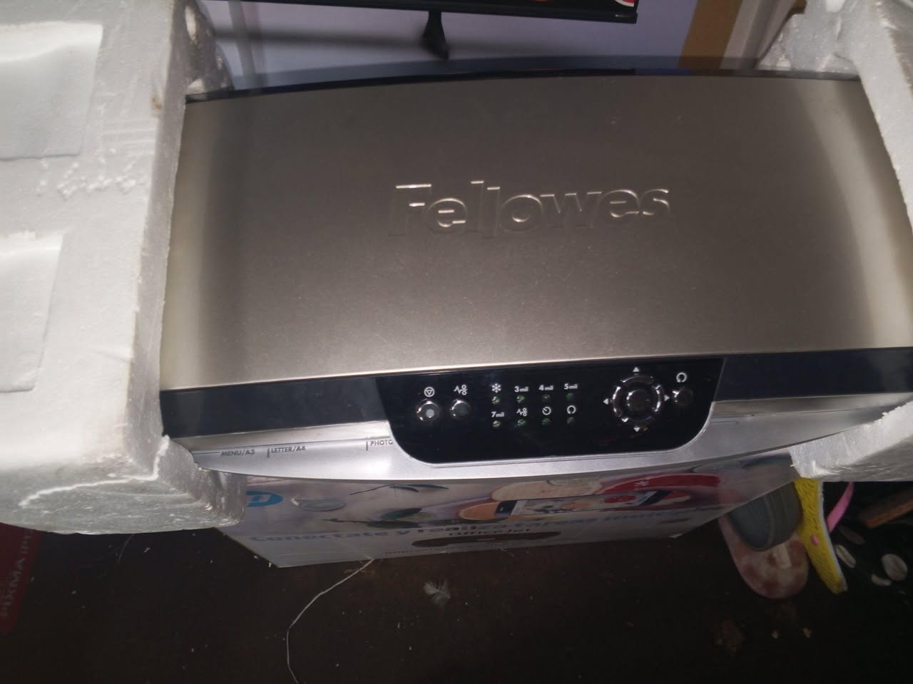 A picture of Office Laminator