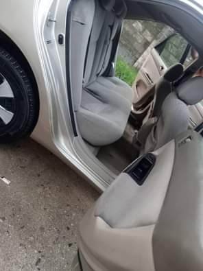A picture of Clean 06 Toyota Camry First body Engine silent and gear