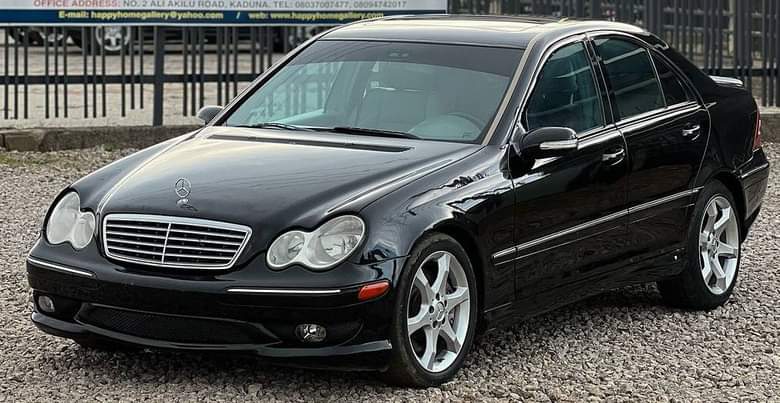 A picture of Mercedes Benz C230