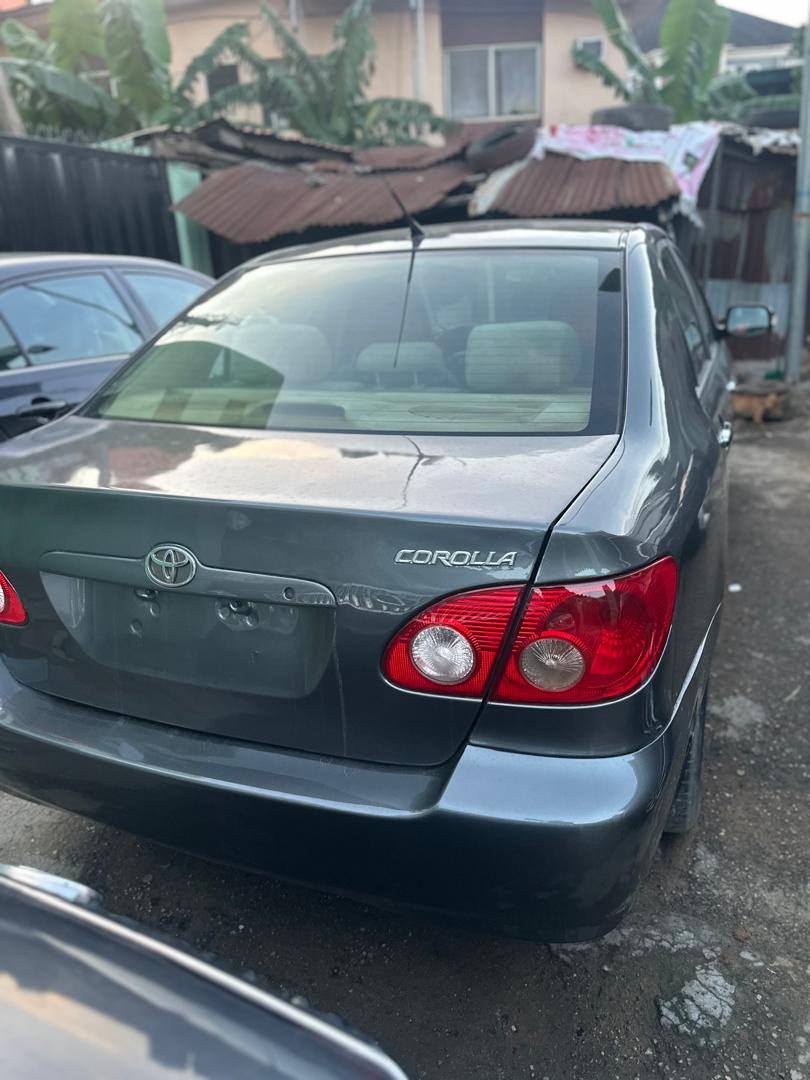 A picture of 2005 Toyota Corolla