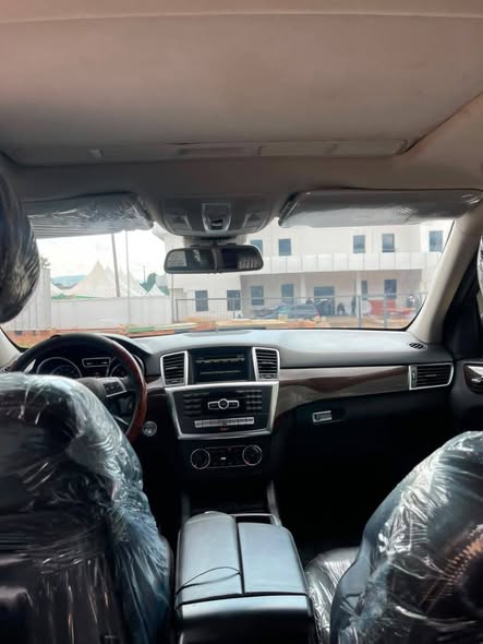 A picture of DISRESS SALE MAKE MERCEDES MODEL ML350 YEAR 2014 CONDITION UNTAMPERED
