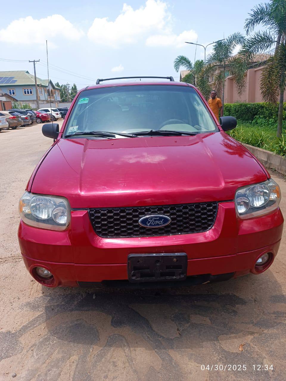 A picture of FORD ESCAPE