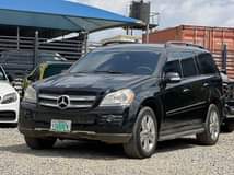 A picture of  MERCEDES BENZ ML 450 . . Full Option Year