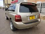 A picture of KLUGER M12. 5 mwanza call WhatsApp 0686108116