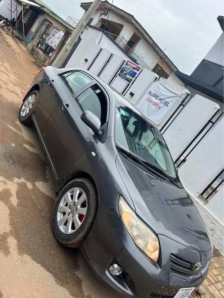 A picture of TOYOTA COROLLA 2009 09138497460 MANUAL