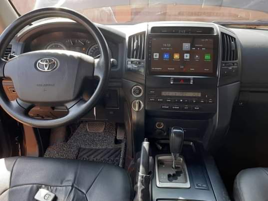 A picture of 2012 Japan Toyota land cruiser 4 wheel