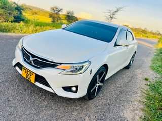A picture of Mark X new model mwanza M15 5 call WhatsApp 0686108116