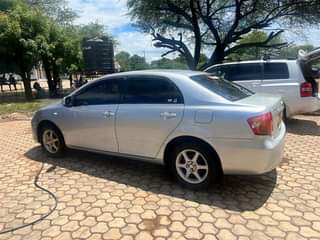 A picture of Toyota axio milion 13 9 Ipo mwanza Automatic Engine safi