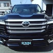 A picture of TOYOTA LAND CRUISER